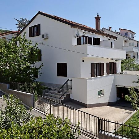 Apartments And Rooms With Parking Space Selce, Crikvenica - 2362 Екстер'єр фото
