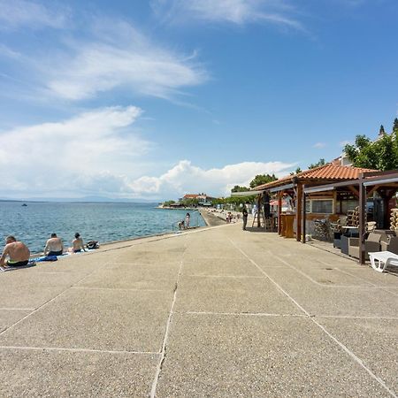 Apartments And Rooms With Parking Space Selce, Crikvenica - 2362 Екстер'єр фото
