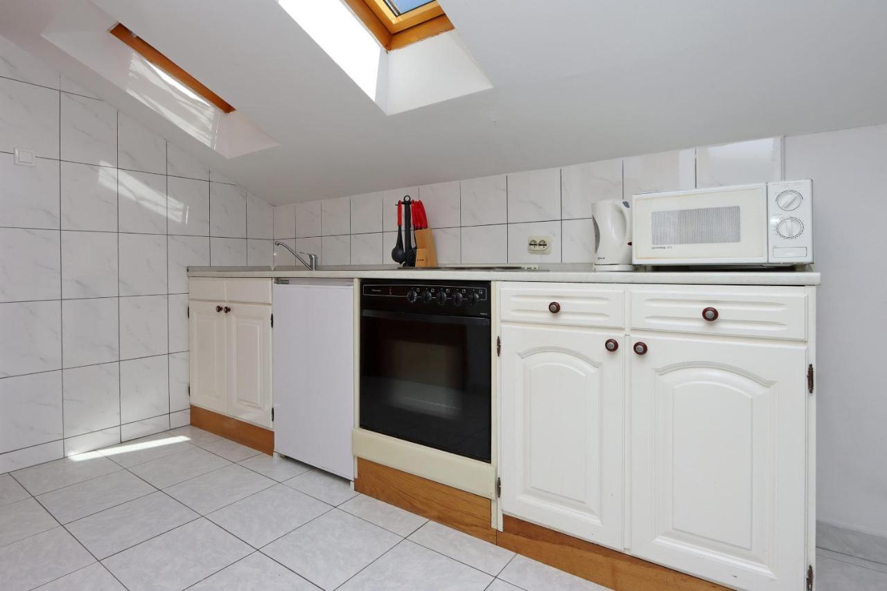 Apartments And Rooms With Parking Space Selce, Crikvenica - 2362 Екстер'єр фото