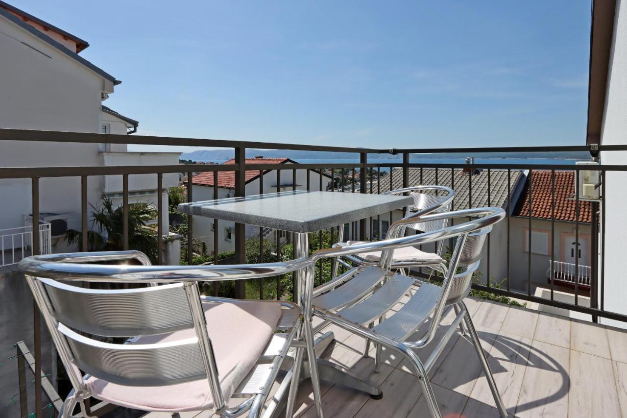 Apartments And Rooms With Parking Space Selce, Crikvenica - 2362 Екстер'єр фото