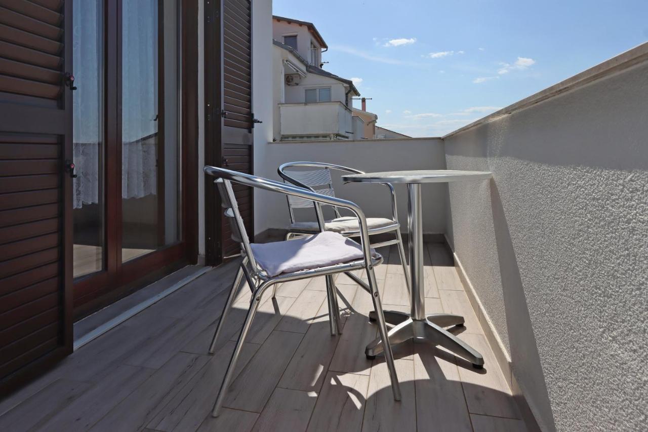 Apartments And Rooms With Parking Space Selce, Crikvenica - 2362 Екстер'єр фото