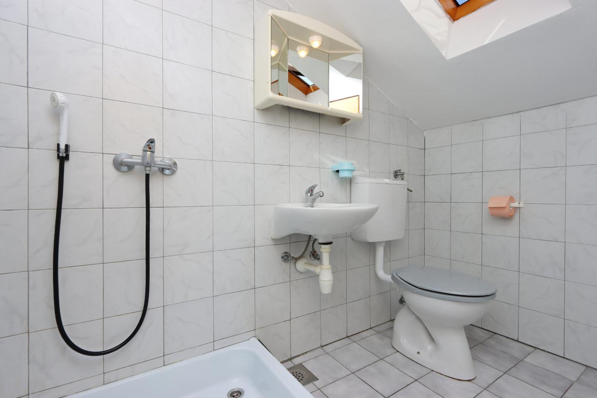 Apartments And Rooms With Parking Space Selce, Crikvenica - 2362 Номер фото