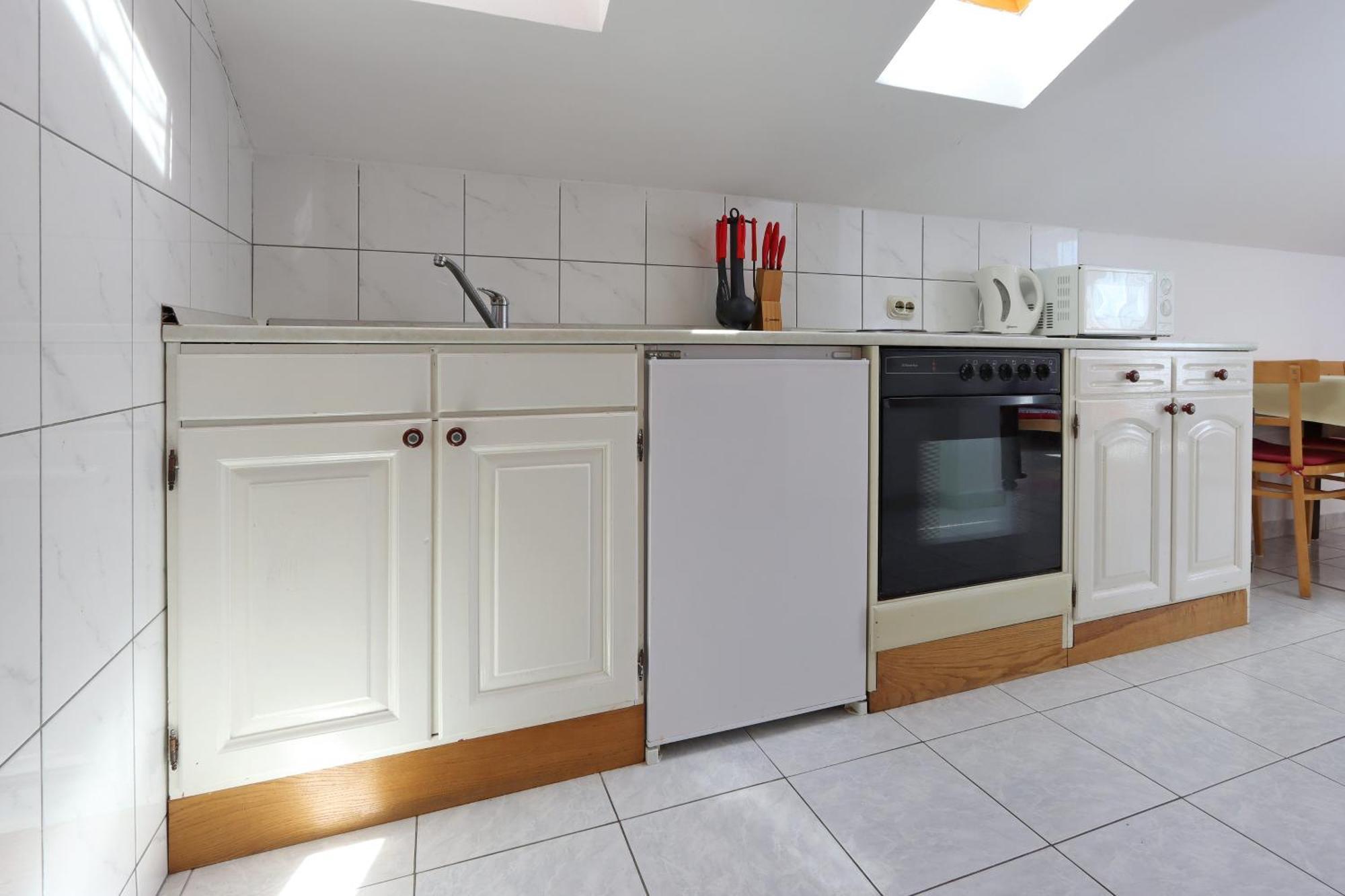 Apartments And Rooms With Parking Space Selce, Crikvenica - 2362 Номер фото